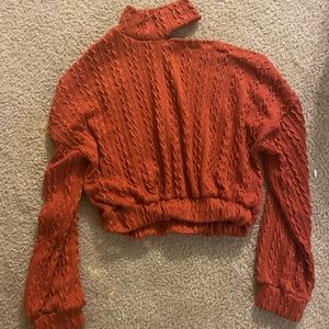Cropped, off the should sweater.